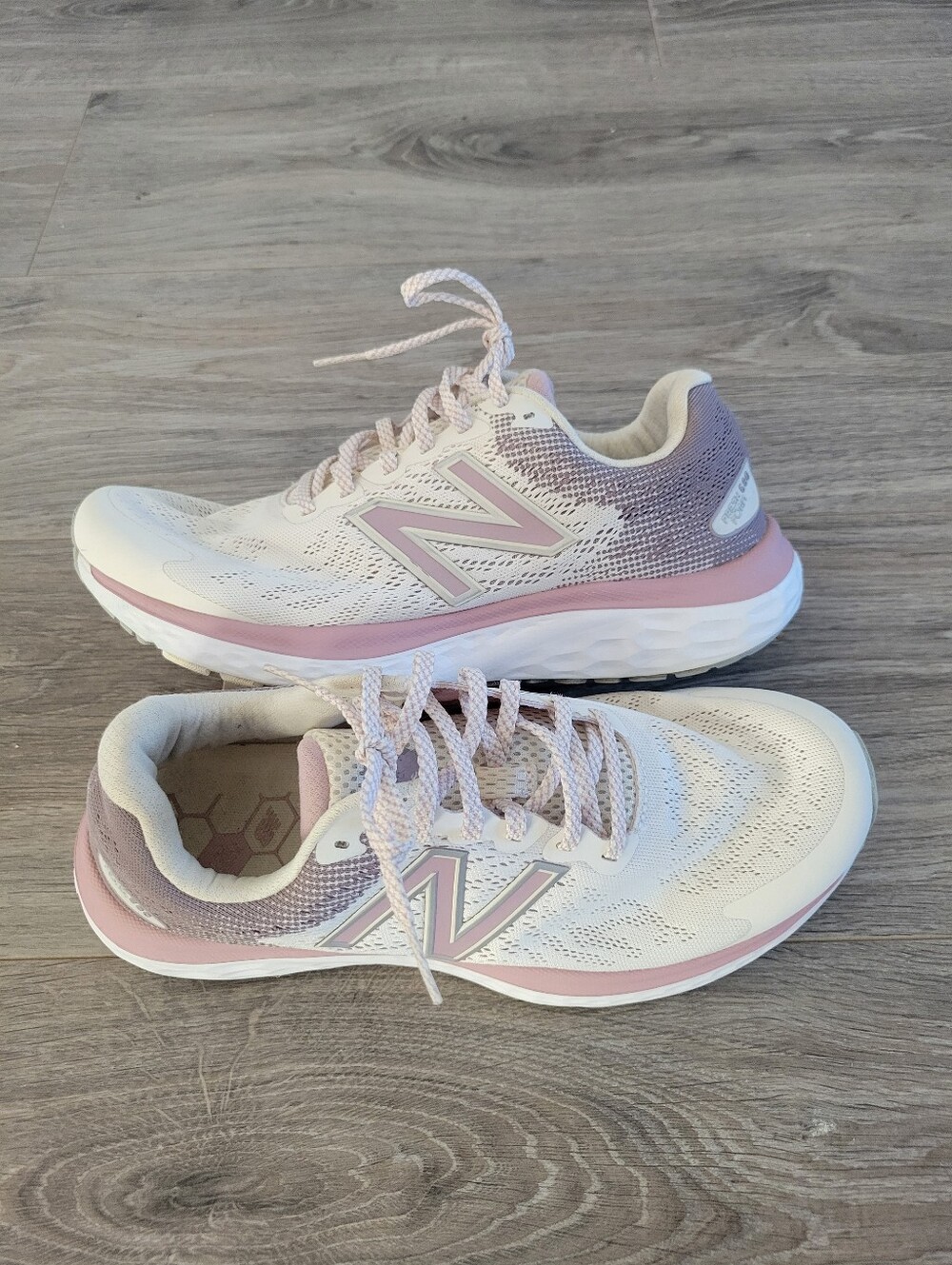 New Balance Fresh Foam 680v7 'Sea Salt Violet Shadow' running shoes Size 9.5